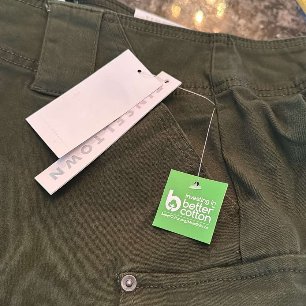 Tinseltown olive drab green cargo mini skirt NWT 3/26 - Picture 3 of 11